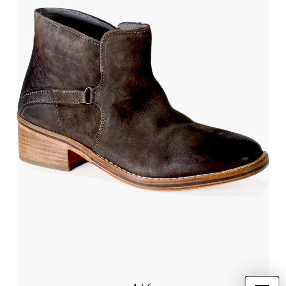 Dina True Booties